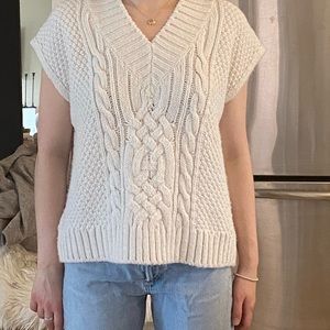 H&M Oversized Sweater Vest